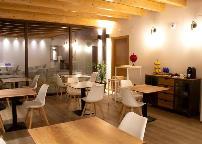 Domus Oncinae فندق 3*